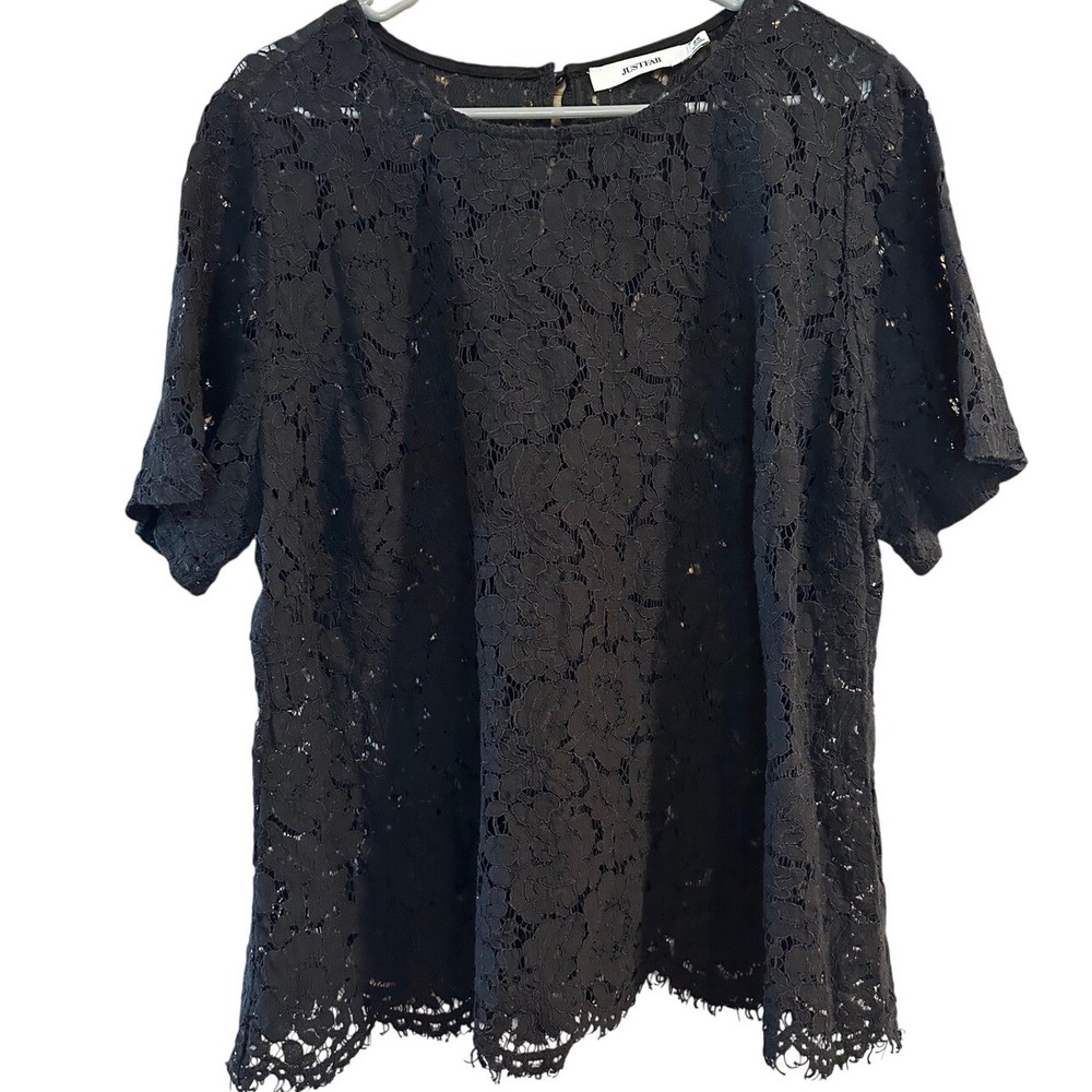 JustFab Women Black Lace Short Sleeve Blouse Top Plus Size 2X Keyhole Back
